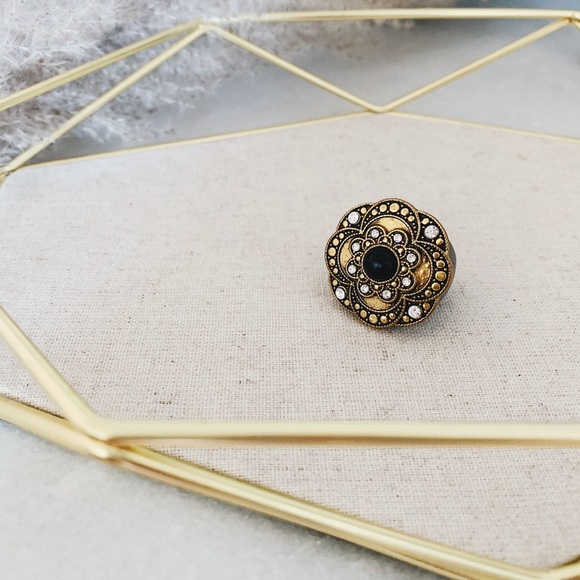 Resin Ring - Picture 2 of 4